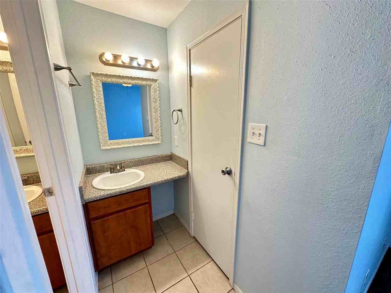 3506 Cove View Blvd - Photo 7 of 10