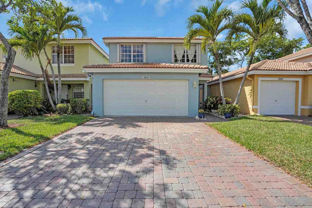 3331 Commodore Ct