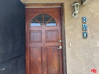 840 Rose Ave - Photo 2 of 8