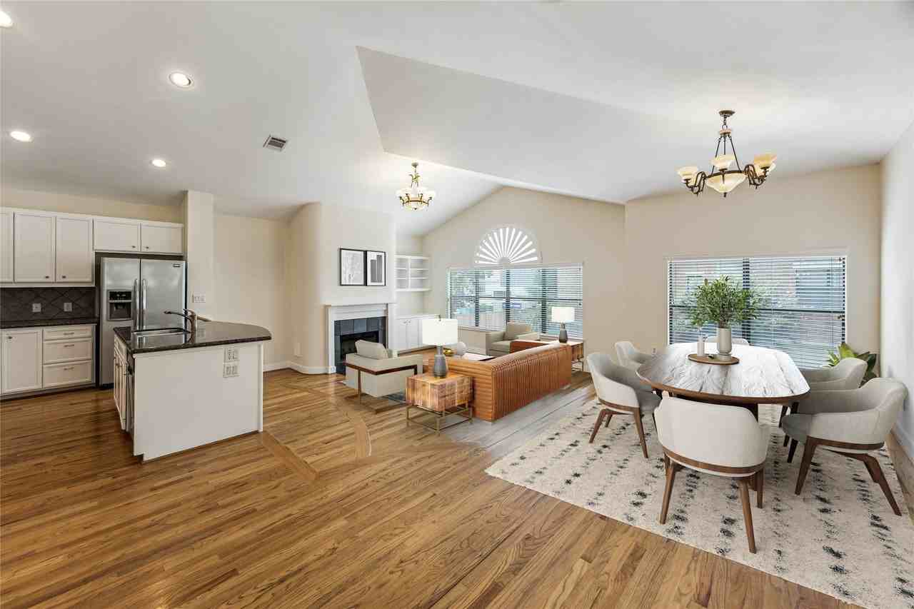 9829 Riddlelink - Photo 2 of 22