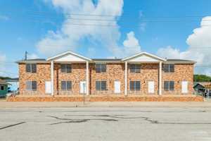 featured image of 711 7th St