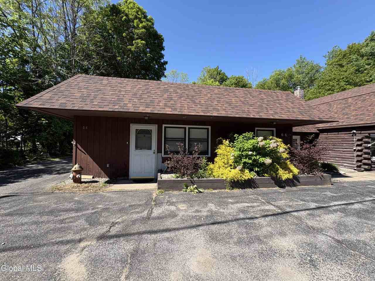 66 Northville Rd