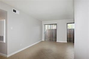 3300 Pebblebrook Dr - Photo 4 of 17