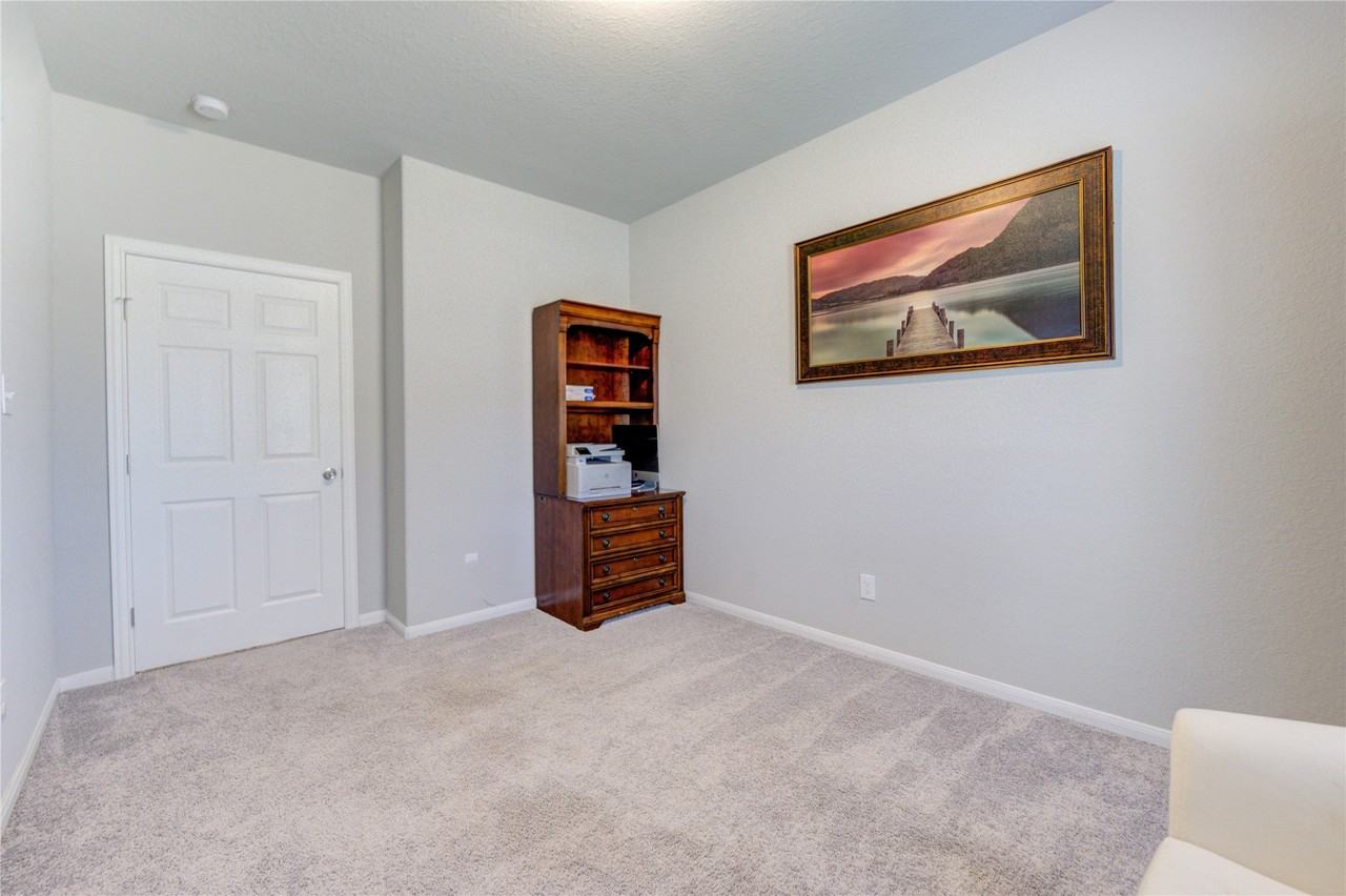 5439 Rustic Ruby Dr - Photo 7 of 41