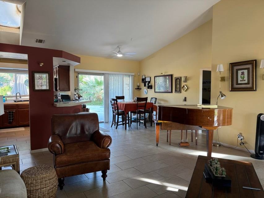 68640 Tachevah Dr - Photo 3 of 18