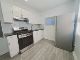 featured image of 1462 Summer St #1