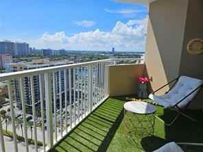 1963 S Ocean Dr - Photo 4 of 8