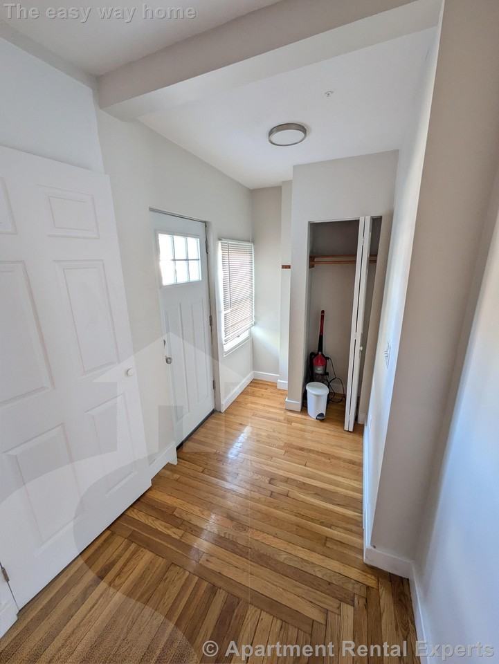 21 Medford St #2 - Photo 6 of 15