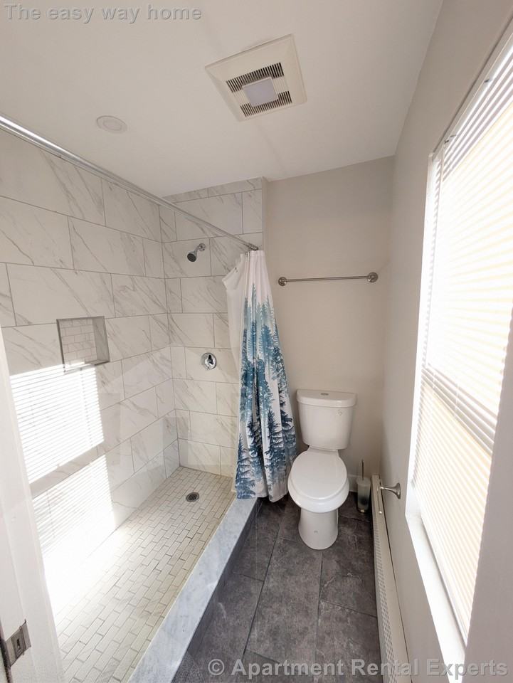 21 Medford St #2 - Photo 7 of 15