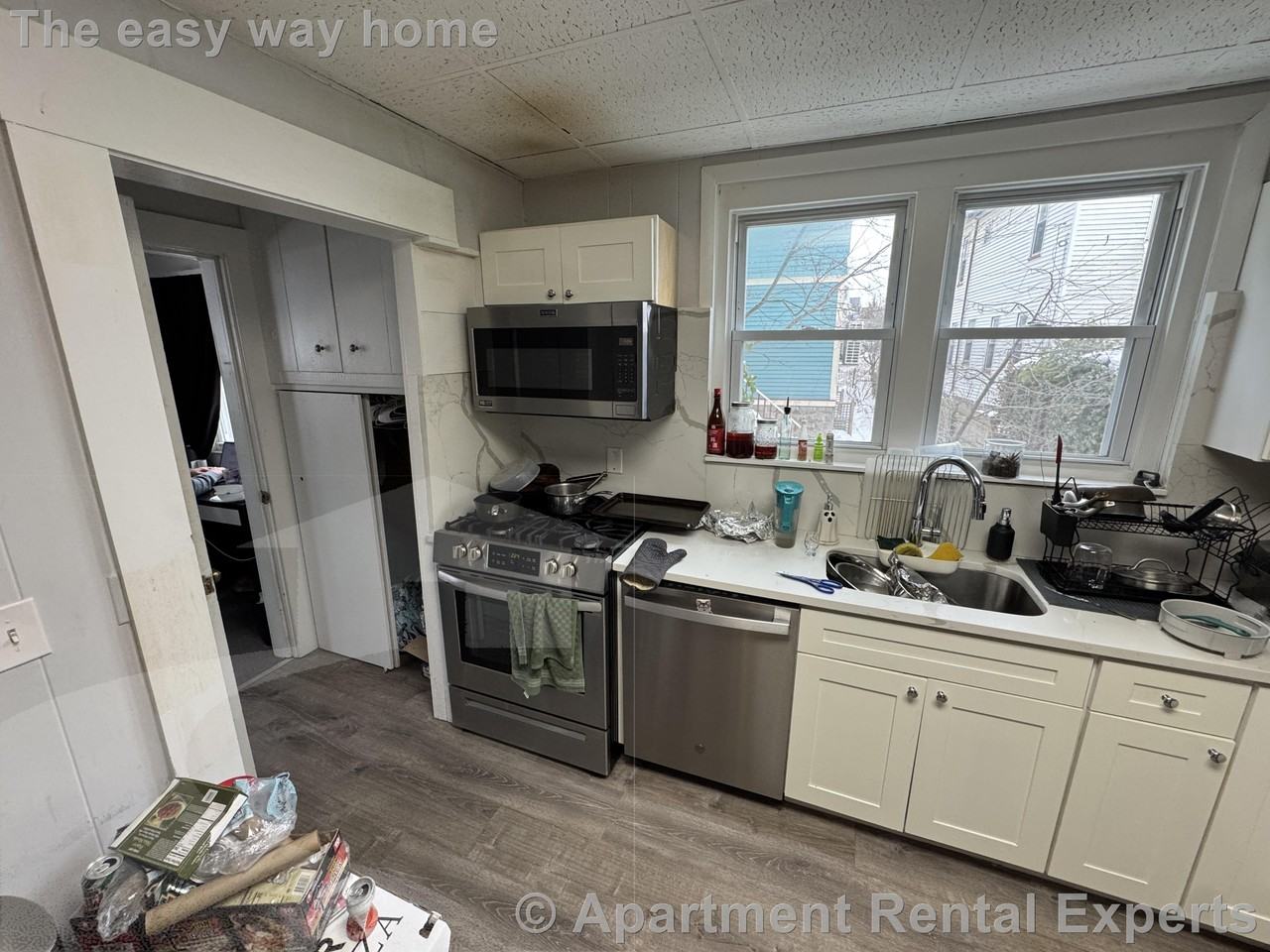 9 Burnham St #1 - Photo 2 of 17
