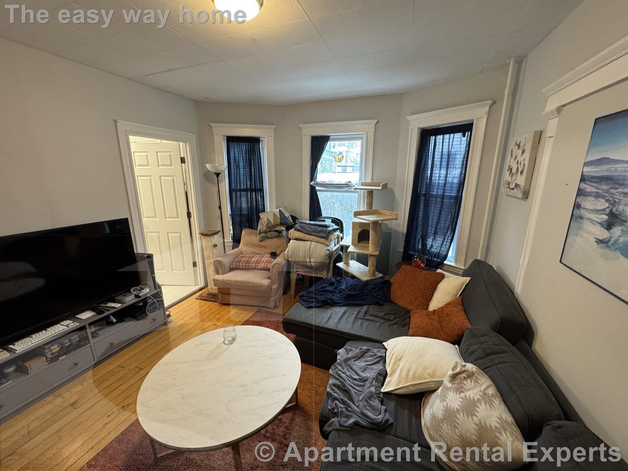 9 Burnham St #1 - Photo 4 of 17