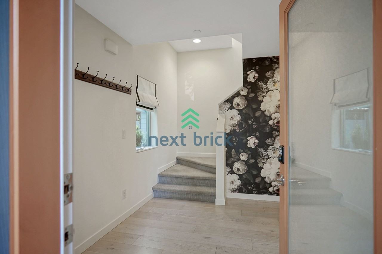 4731 35th Ave S - Photo 7 of 24