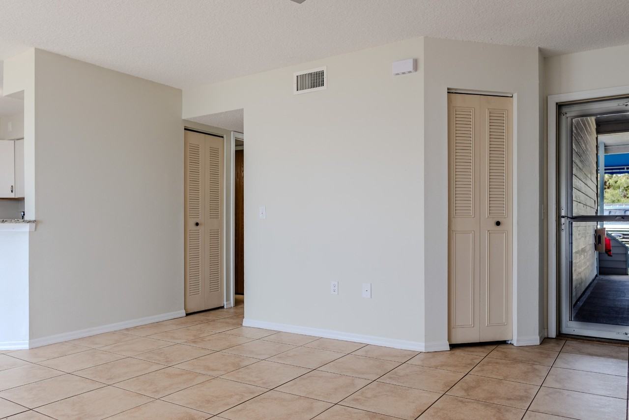 7020 Us #102 - Photo 6 of 43