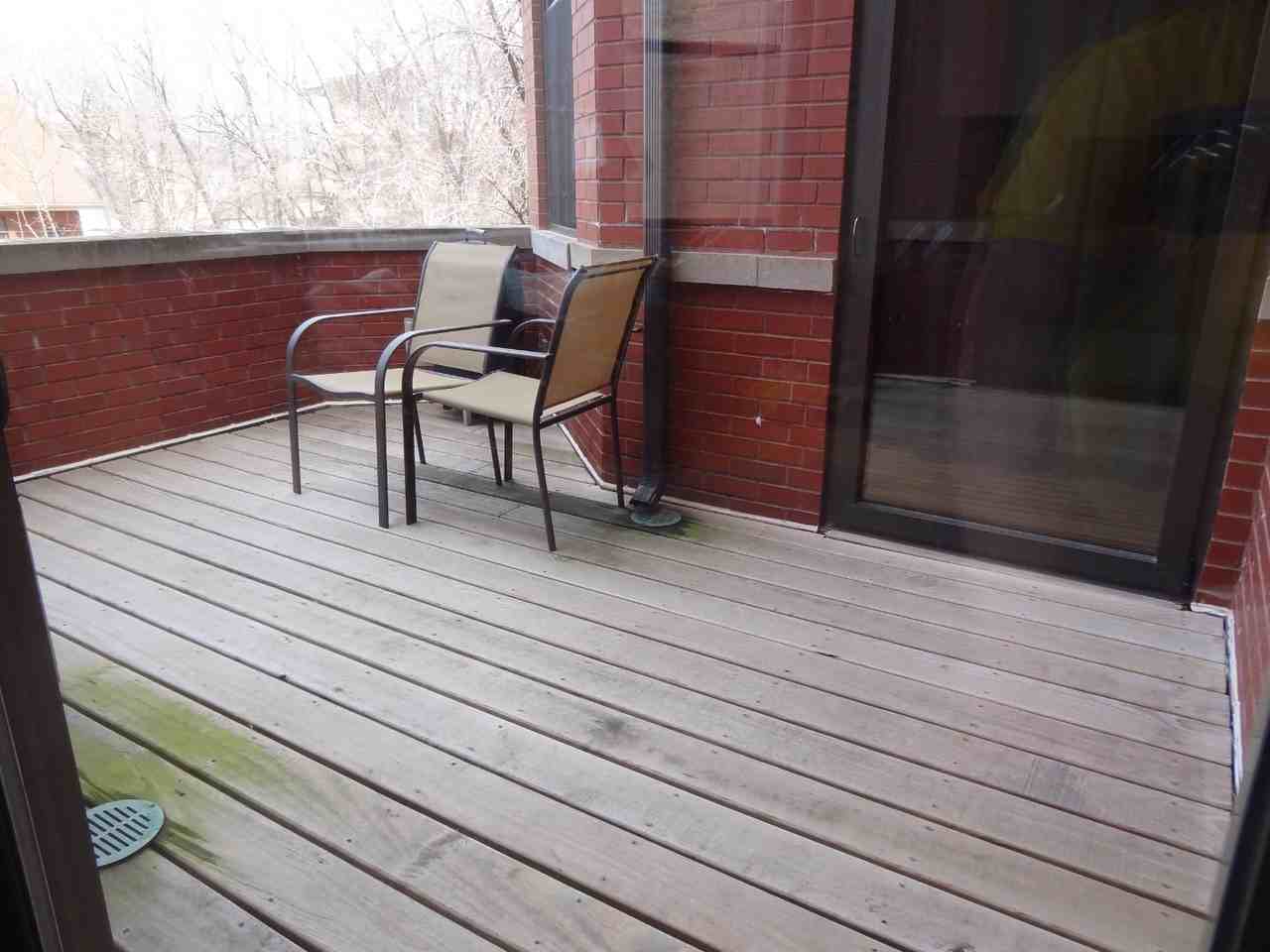 2151 W Evergreen Ave #302 - Photo 4 of 14