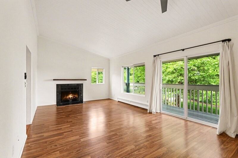 4403 216th St Sw #C - Photo 4 of 26