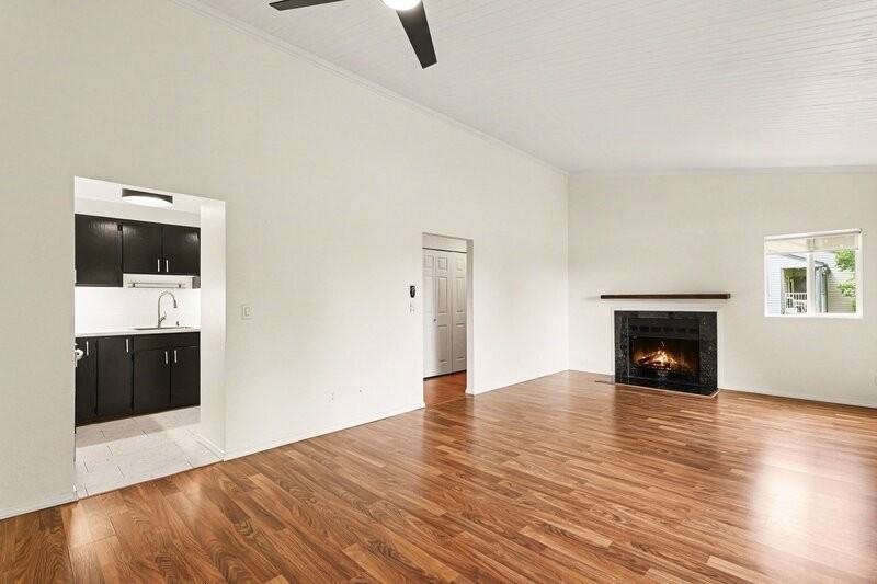 4403 216th St Sw #C - Photo 7 of 26
