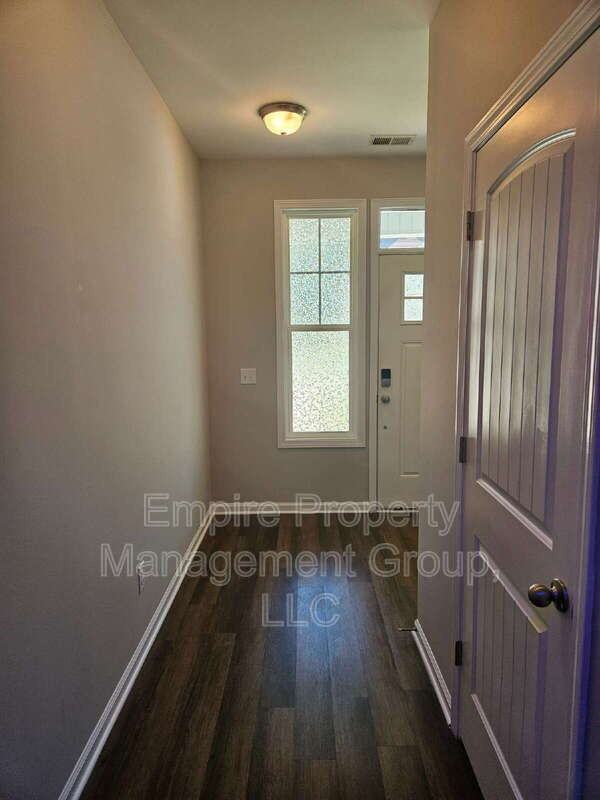 21 Apple Tree Ct - Photo 2 of 15