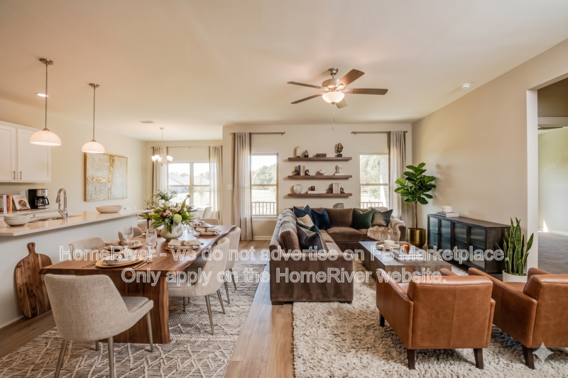 819 Temple St - Photo 2 of 17