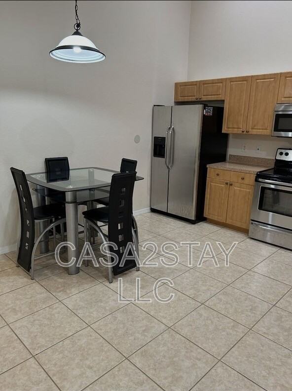463 Piedmont St #463 - Photo 2 of 18