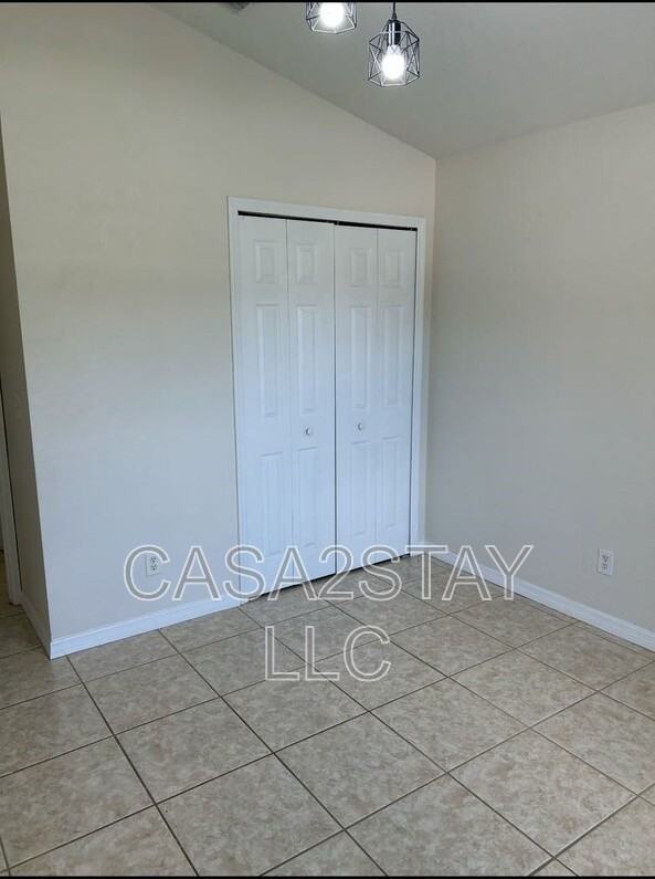 463 Piedmont St #463 - Photo 6 of 18