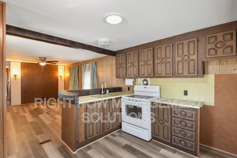 3688 S Durham Way - Photo 6 of 18
