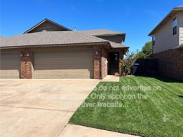 featured image of 11137 Sw 5th St