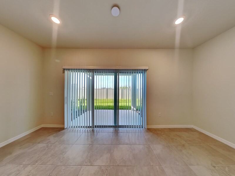 3187 Emerald Acres Ln - Photo 5 of 24