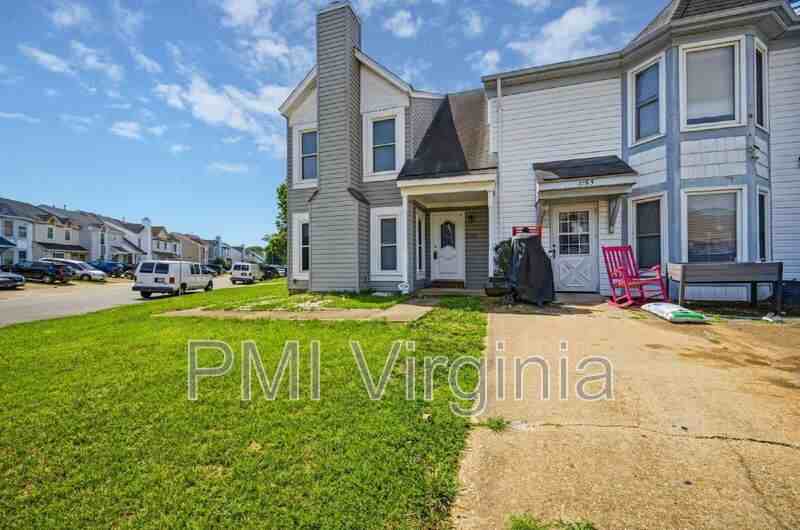 1151 Hillock Xing - Photo 2 of 33
