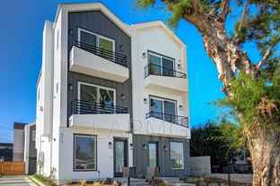 6018 Comey Ave - Photo 1 of 1