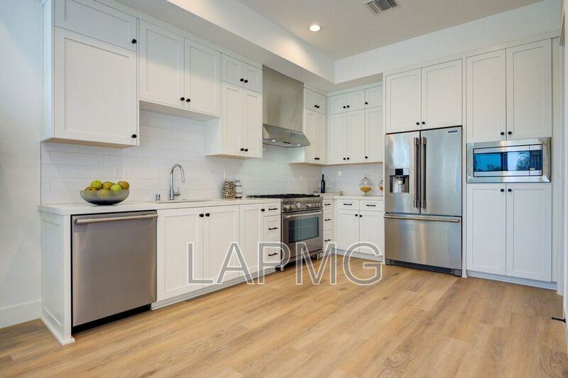 6018 Comey Ave - Photo 2 of 24