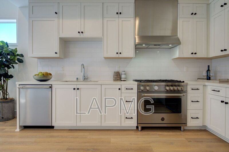 6018 Comey Ave - Photo 4 of 24
