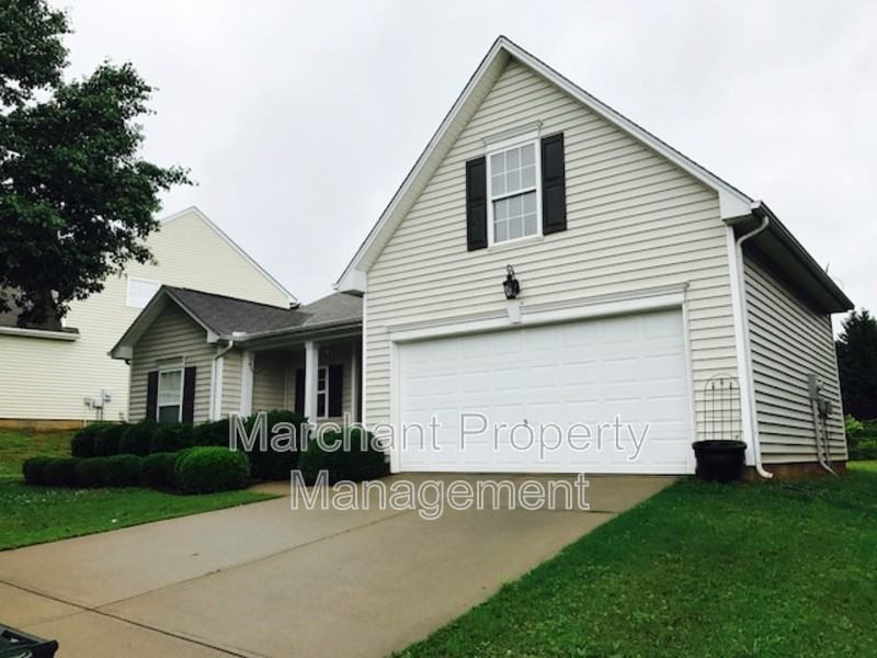 776 Waterbrook Ln - Photo 3 of 23