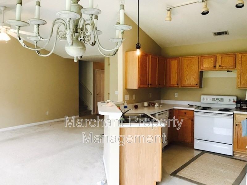 776 Waterbrook Ln - Photo 6 of 23