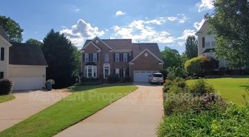 featured image of 15 Silverthorn Ct