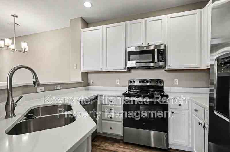 1339 Carlyle Park Cir - Photo 2 of 12