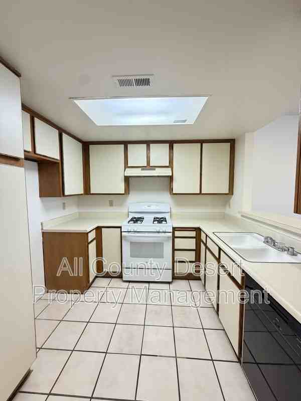 74350 Magnesia Falls Dr #1 - Photo 4 of 21