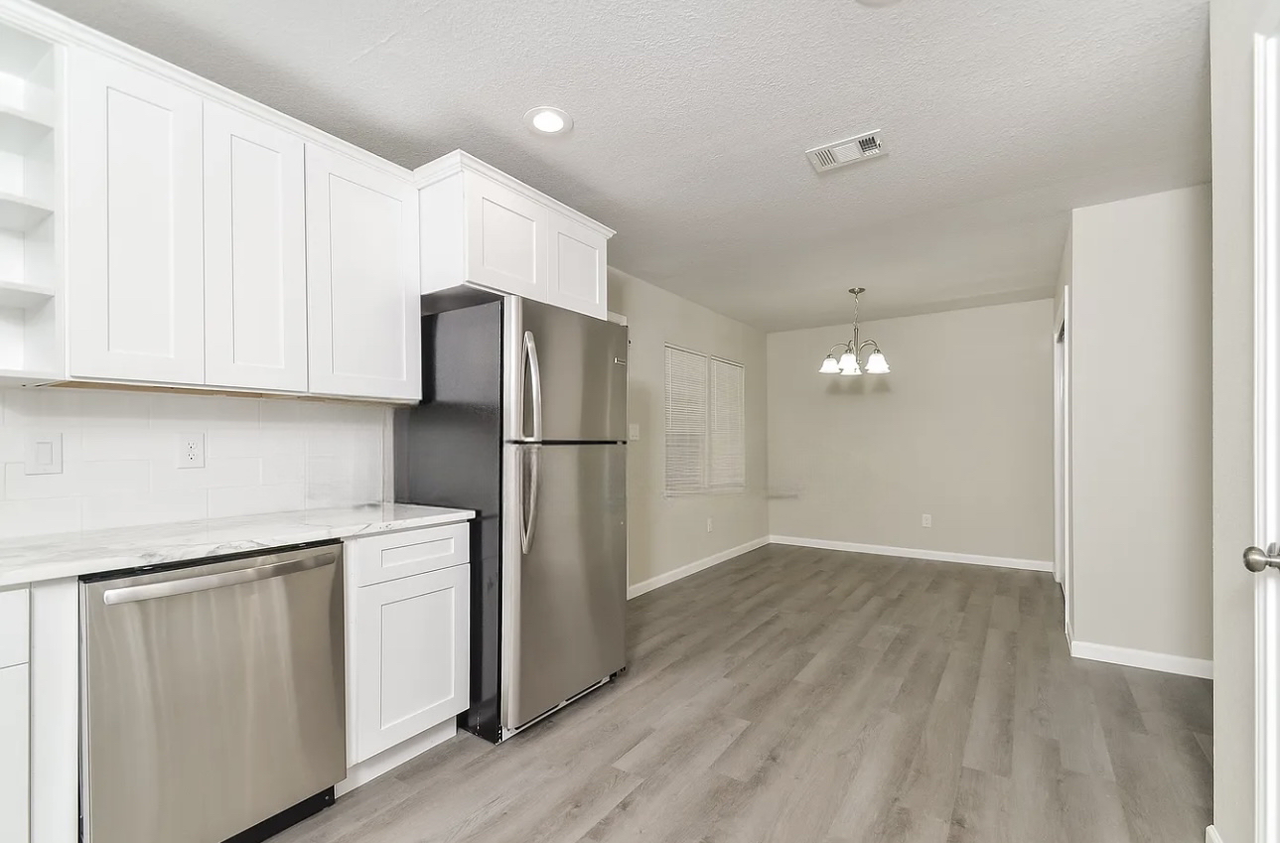 326 Marachino Dr - Photo 2 of 6