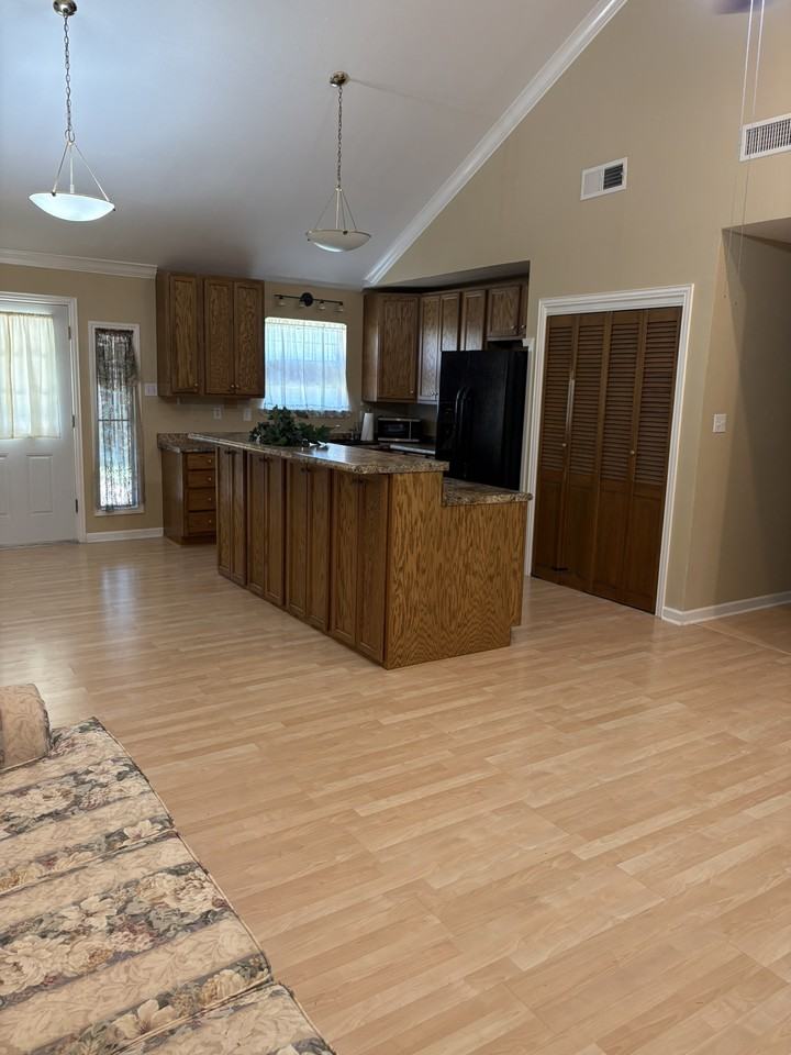 1034 Brice - Photo 7 of 19
