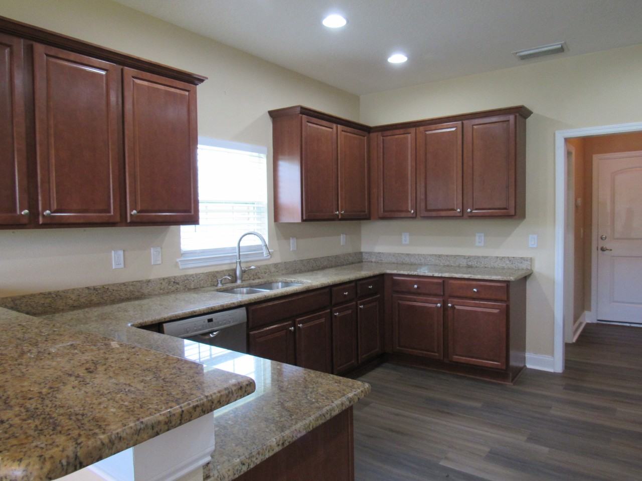 5429 Cordgrass Bend Ln - Photo 5 of 20