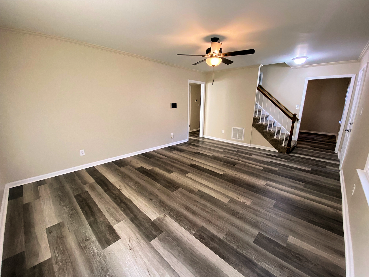 352 Paulette Dr - Photo 4 of 31