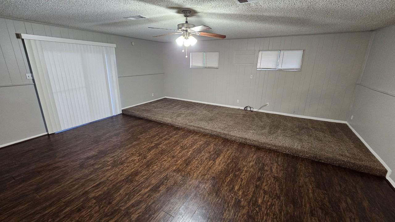 7325 Boggess Rd - Photo 4 of 19