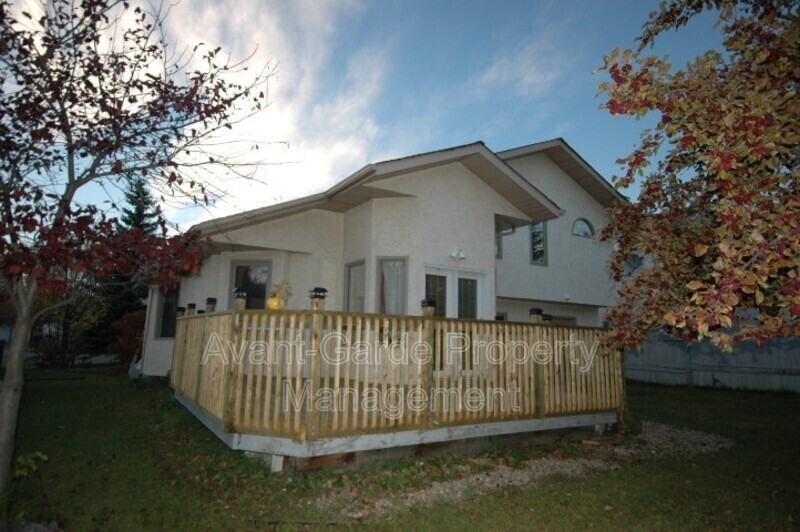 5203 187 St Nw - Photo 4 of 31