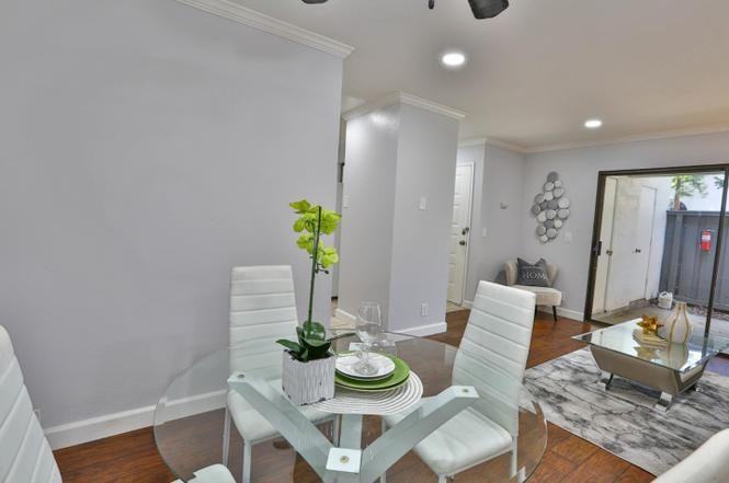 1055 N Capitol Ave - Photo 5 of 29