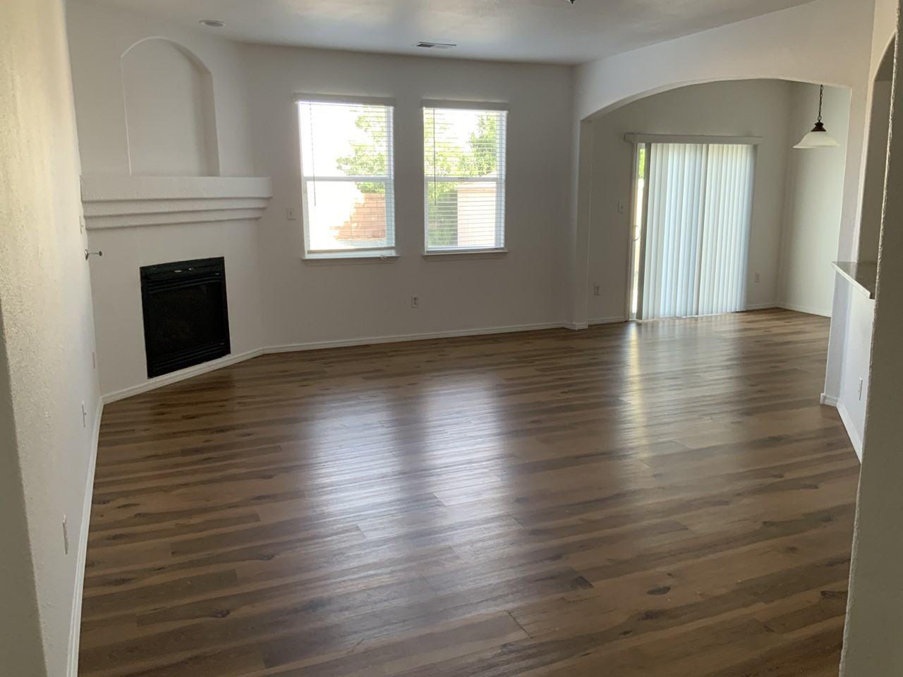 321 Big Sky Ave Sw - Photo 4 of 32
