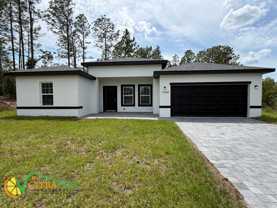 10468 N Spaulding Dr - Photo 1 of 1