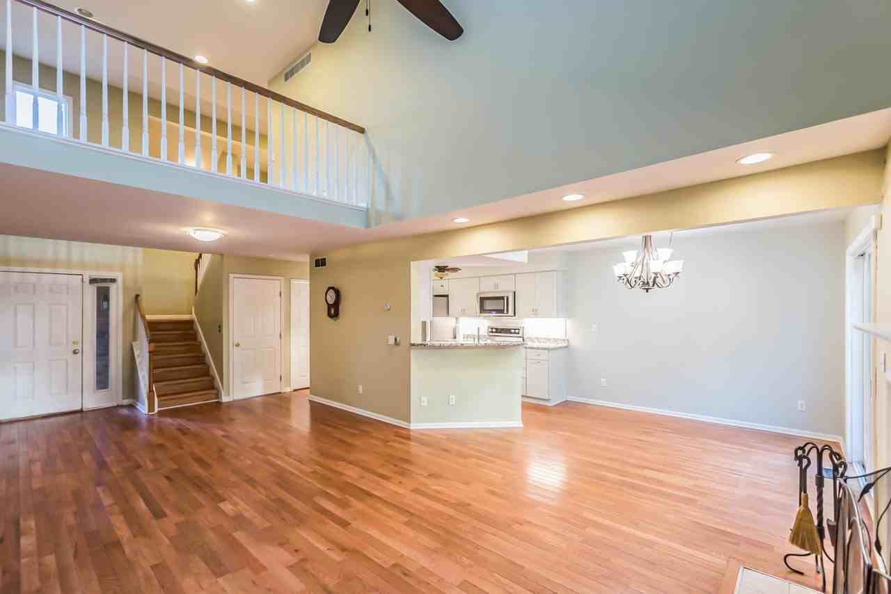 2434 Mulberry Ct - Photo 3 of 27