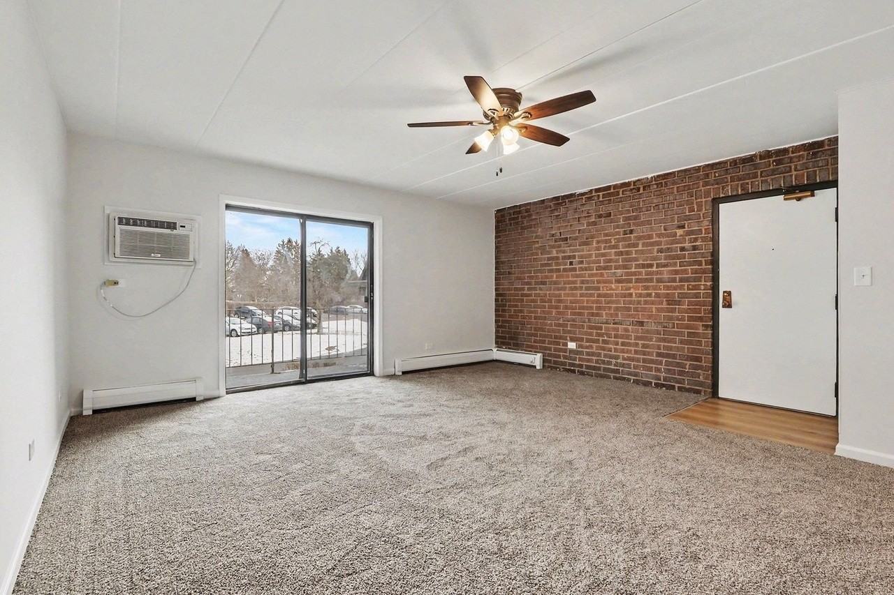 228 E Bailey Rd - Photo 5 of 15