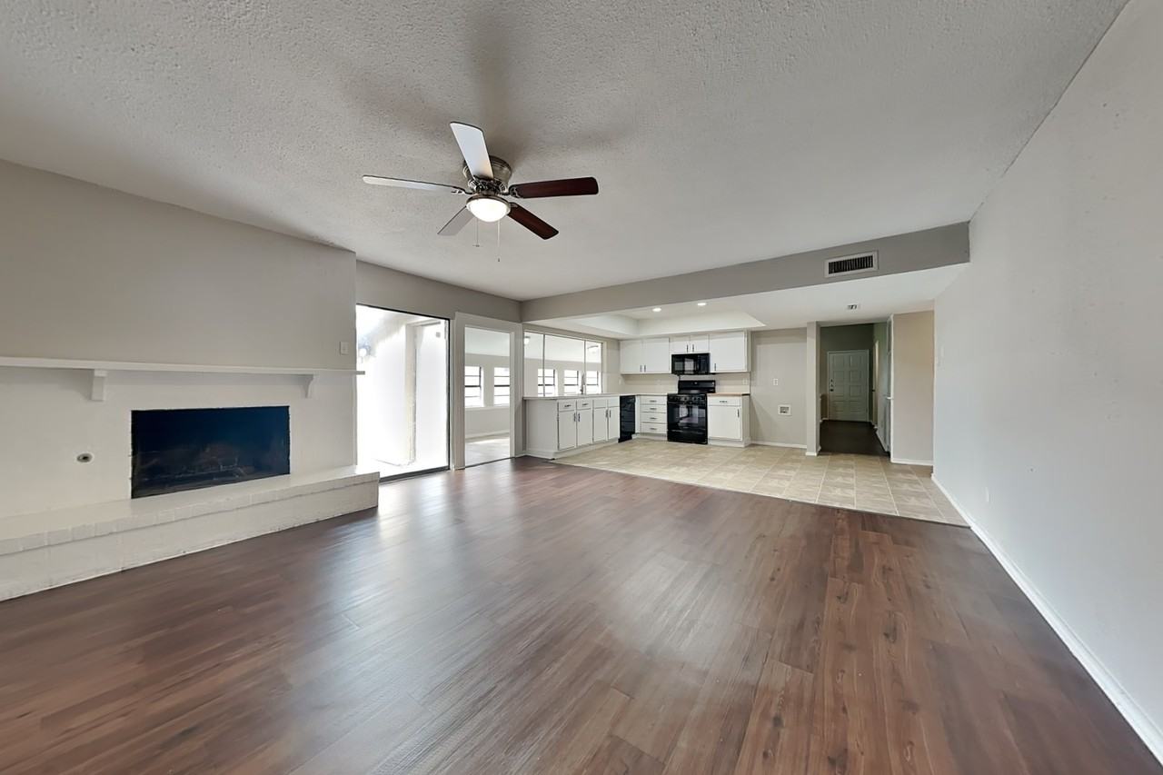 3839 Casa Del Sol Ln - Photo 4 of 23