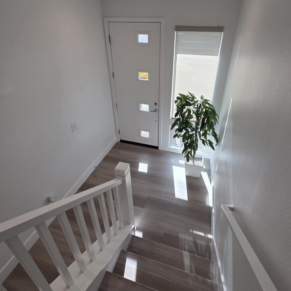 121 Placemark - Photo 5 of 41