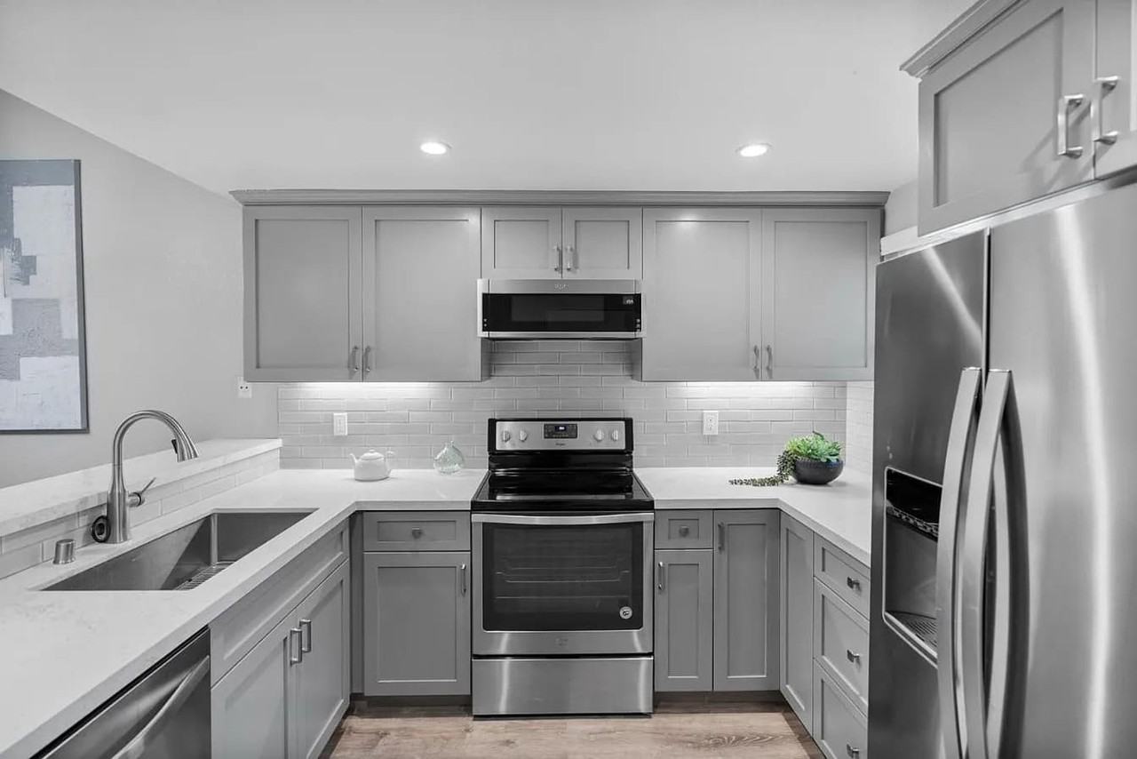 2207 Summereve Ct #2207 - Photo 6 of 11